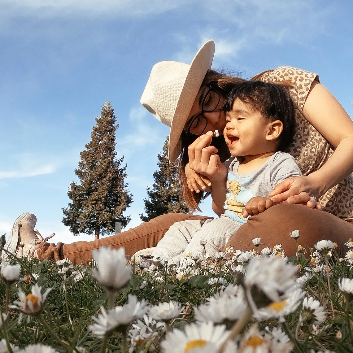 GoPro Kit de Viaje con Shorty y Clip Magnético Giratorio 5