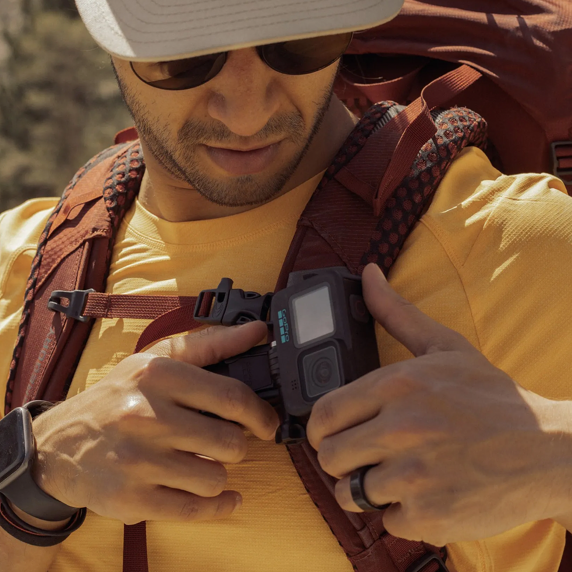 GoPro Kit de Viaje con Shorty y Clip Magnético Giratorio 6