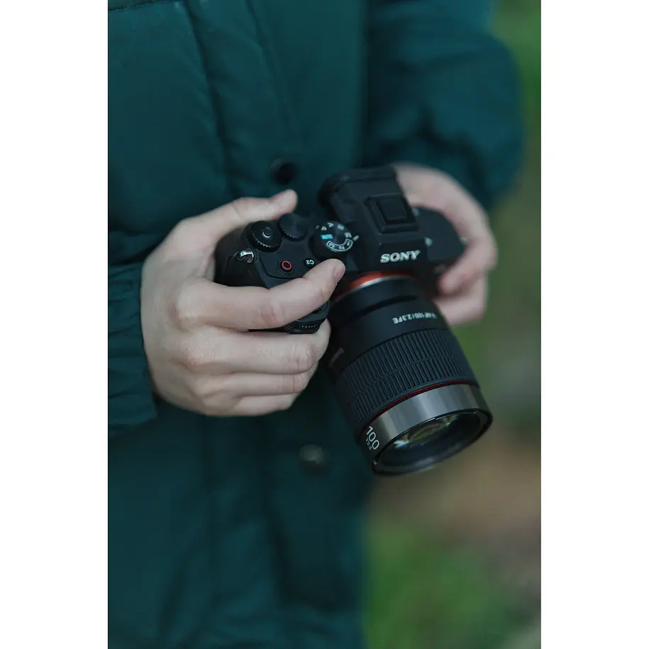 Samyang Cine V-AF 100mm T2.3 Lente Autofoco Full-Frame Para Sony E 10