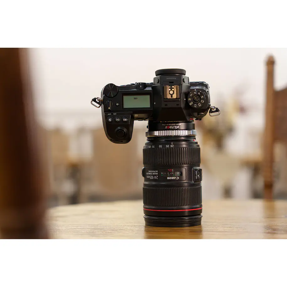 Viltrox EF-L Pro Adaptador Montura Lnete Canon EF/EF-S  Cuerpo Leica L-Mount 17