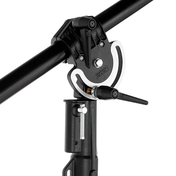 Manfrotto Jirafa Con Mando Incluye Stand Con Ruedas 3