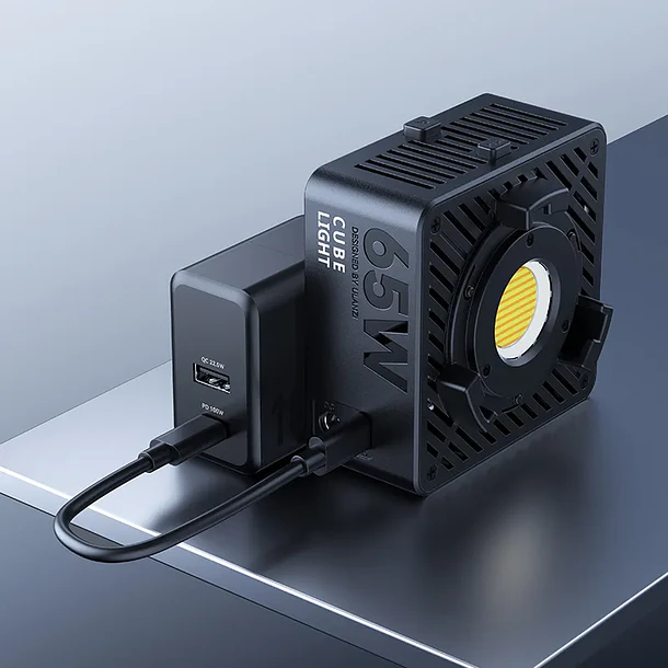 Ulanzi EC65 Luz Led Bicolor Portátil Para Video de 65W  L187 2