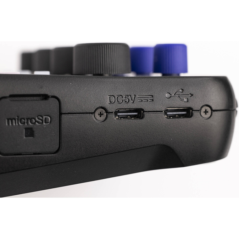 Zoom PodTrak P4next Grabadora Portátil Multitrack Podcast Recorder 6