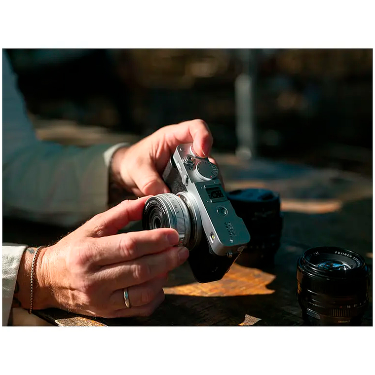 CÁMARA FUJIFILM X-E5  KIT  XF23mmF2.8 SILVER / 121672 11