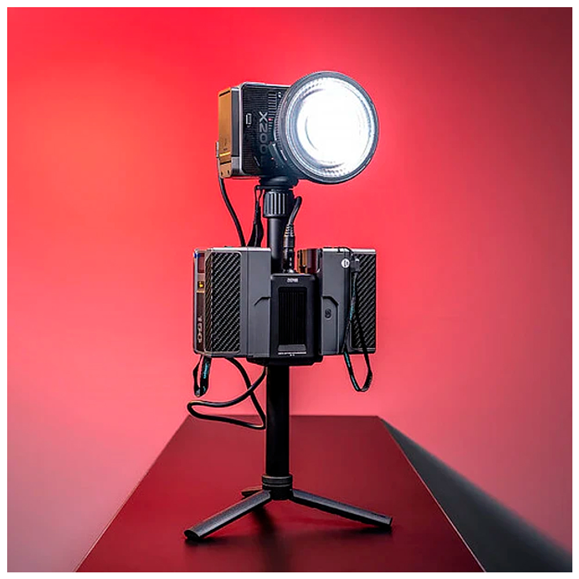 Zhiyun Molus X200 Cob Light Standar Kit / 089522 BICOLOR 2