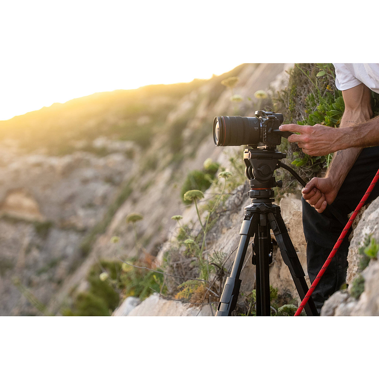 Manfrotto MKONEA-500X ONE Hybrid - El Trípode Definitivo para Creadores 27