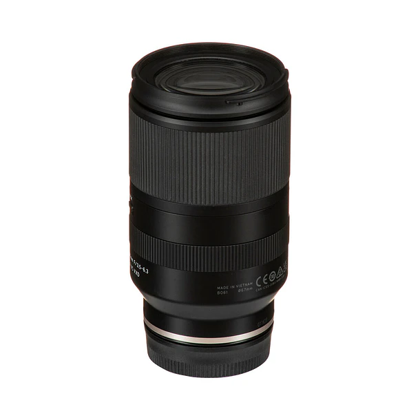 Tamron 18-300mm f/3.5-6.3 Di III-A VC VXD Lens (Nikon Z) 4