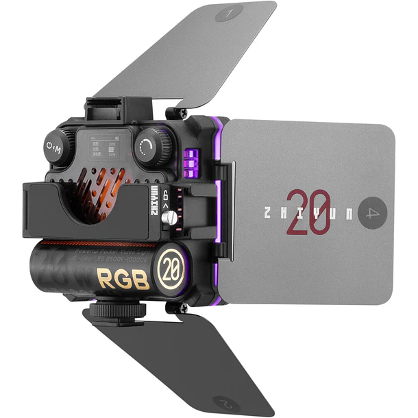 Zhiyun Fiveray M20C Combo Luz Led Compacta Para Video RGB COMBO Kit 4