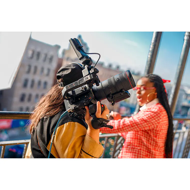 Canon EOS C400 6K Cámara de Cine Digital Full-Frame (Montura Canon RF) 11