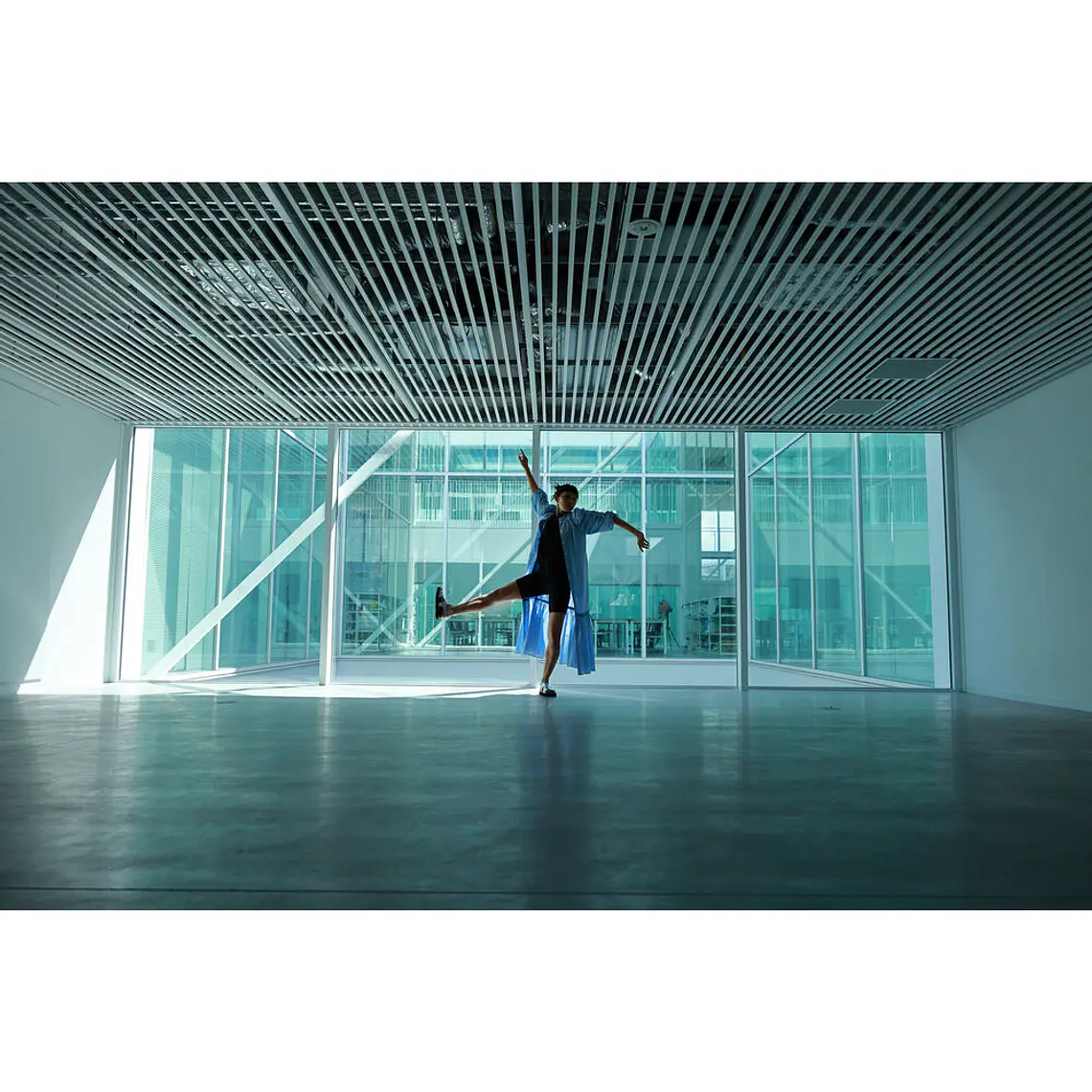 Canon  RF 16-28MM f/2.8 IS STM  Zoom Gran Angular Full-Frame Montura RF 15