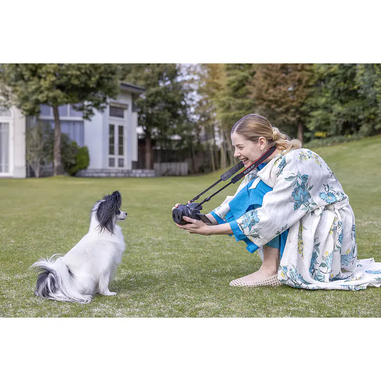 Canon  RF-S 3.9MM f/3.5 STM Lente Dual Para VR  Ojo de Pez APS-C Montura RF 9