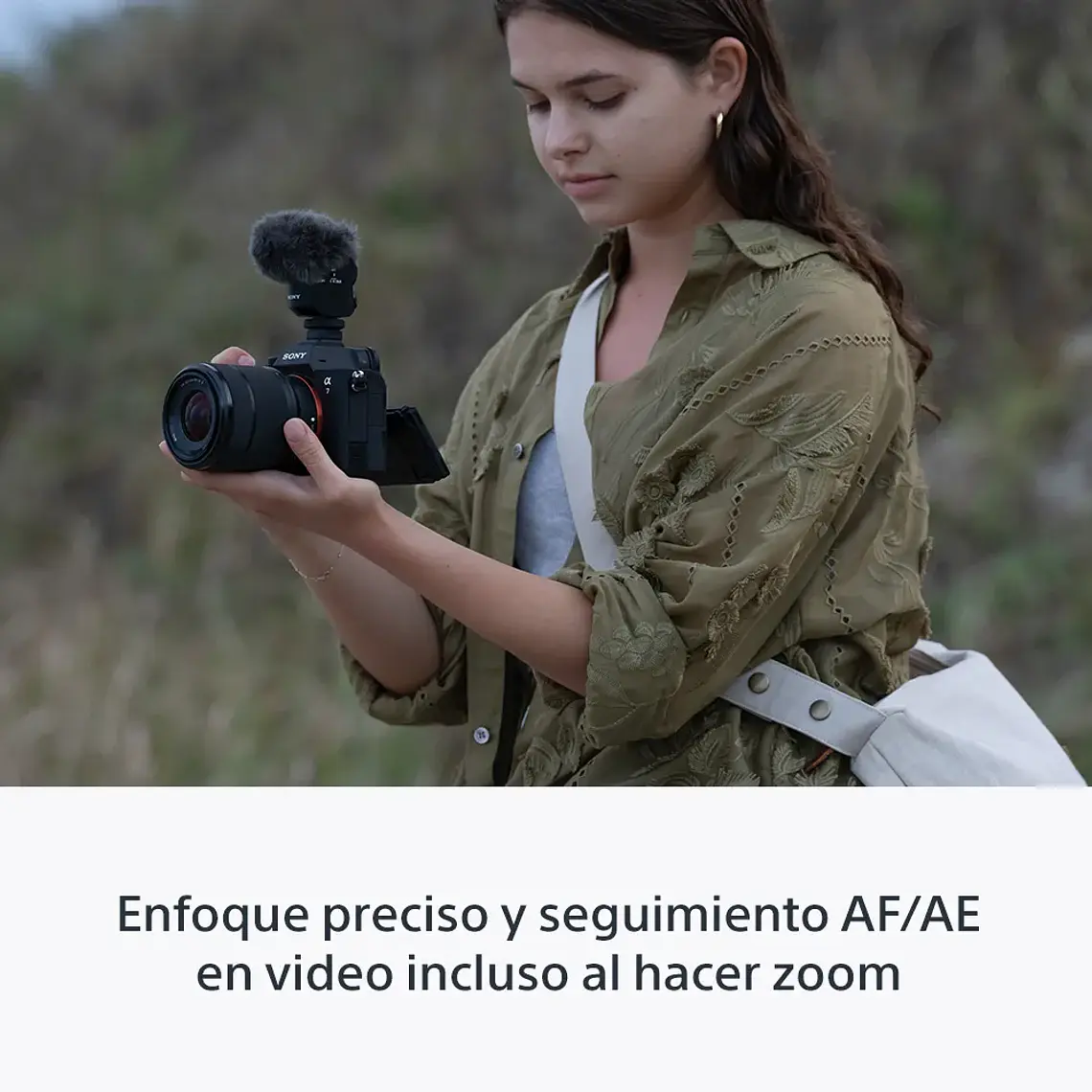 Sony A7 V Cámara Híbrida Full-Frame y Lente 28-70mm 2da Gen - ILCE-7M5M E38 19