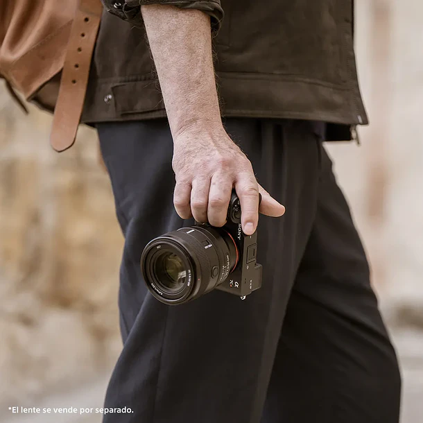 Sony A7 CR Cámara Mirrorless 61 MP (Sin Lente) - ILCE-7CR E38  Color Negro 8