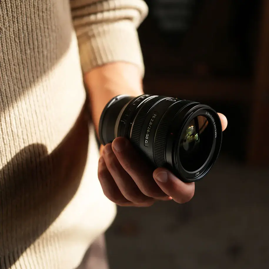 Sony FE 24-50 mm F2.8 G Lente Zoom Angular – Normal - SEL2450G.SOLA  5