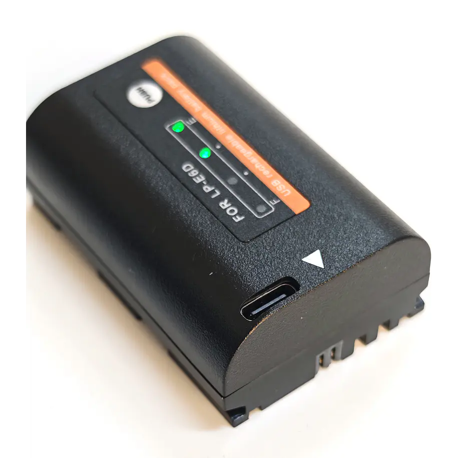 Iluminus IL-LP-E6D-USBC Batería Con Puerto Usb-C de Carga Para Cámaras Que Usan LP-E6P o LP-E6N 10