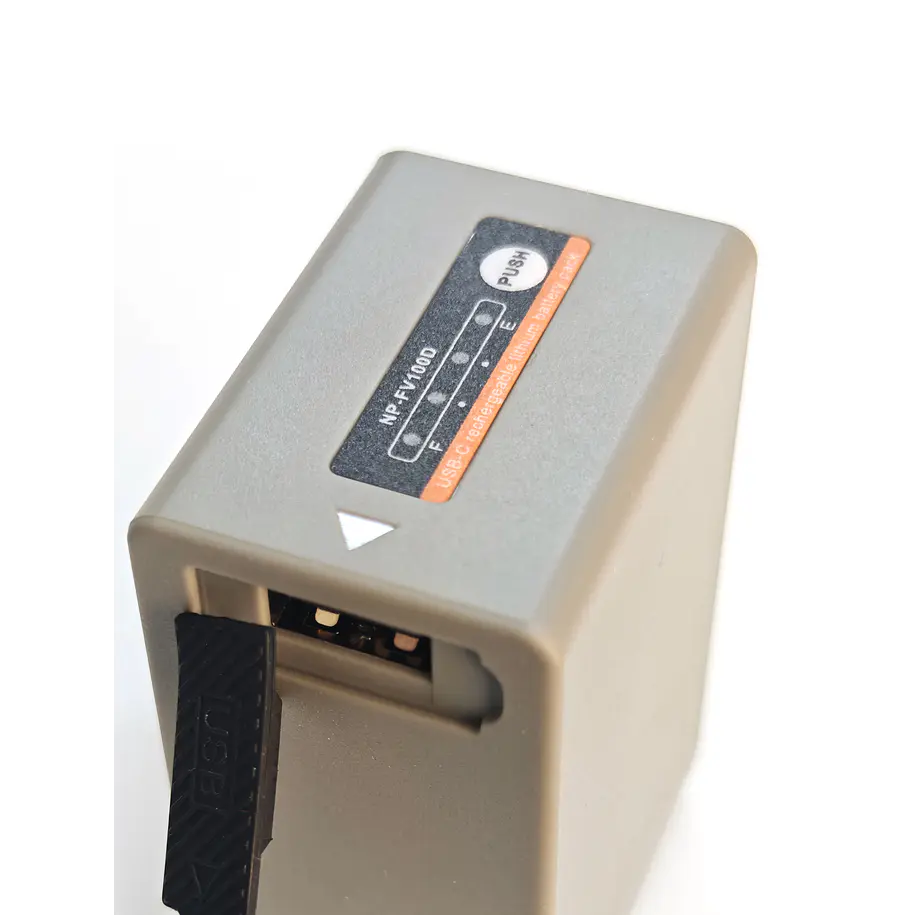 Iluminus IL-NP-FV100A-USBc Batería Con Puerto Usb-C de Carga y Salida USB Para Cámaras Que Usan NP-FV100A 2