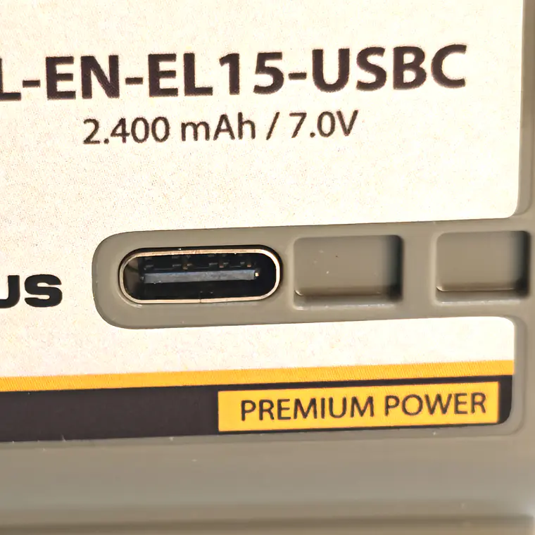 Iluminus IL-EN-EL15-USBC Batería Con Puerto Usb-C de Carga Para Cámaras Que Usan EN-EL15 5