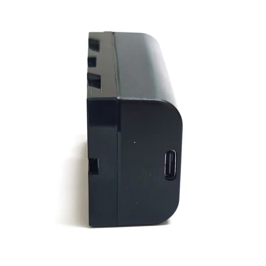 Iluminus IL-NP-F550-USB-C Batería Con Puerto de Carga Para Cámaras y Luces Que Usan Baterías NP-F550 / NP-F570 5
