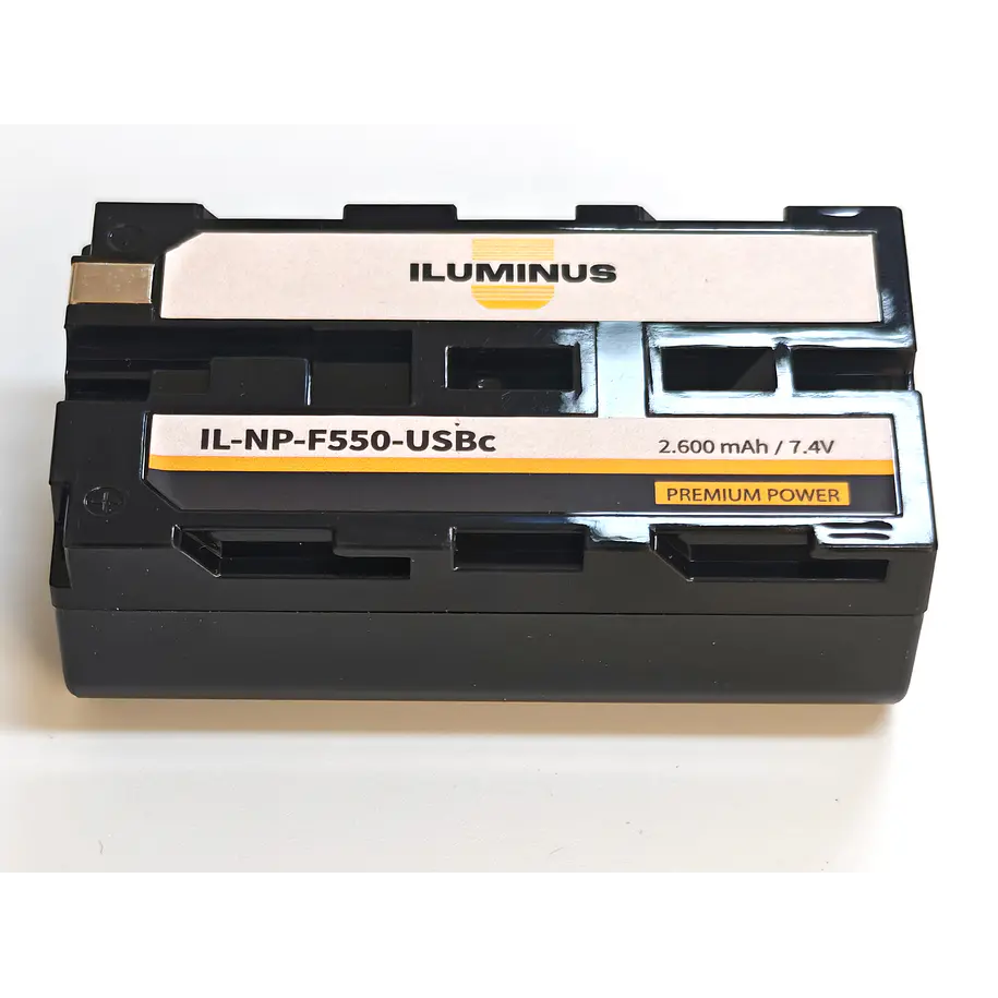 Iluminus IL-NP-F550-USB-C Batería Con Puerto de Carga Para Cámaras y Luces Que Usan Baterías NP-F550 / NP-F570 7