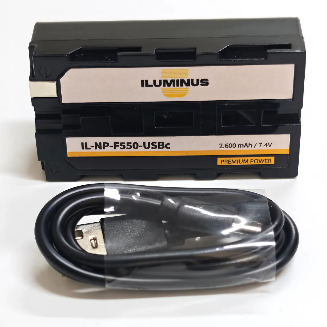 Iluminus IL-NP-F550-USB-C Batería Con Puerto de Carga Para Cámaras y Luces Que Usan Baterías NP-F550 / NP-F570 16