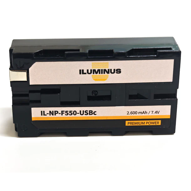 Iluminus IL-NP-F550-USB-C Batería Con Puerto de Carga Para Cámaras y Luces Que Usan Baterías NP-F550 / NP-F570 17