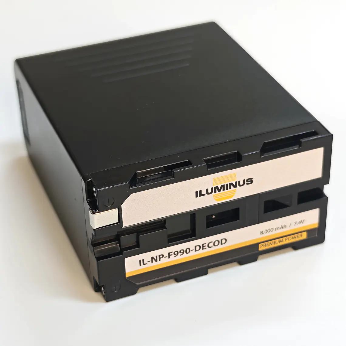 Iluminus NP-F990 Batería Para Cámaras y Luces Led Con Indicador de Carga 1