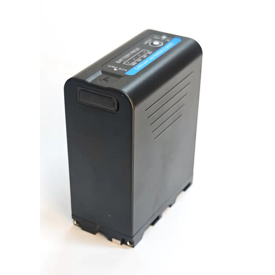 Iluminus NP-F990 Batería Para Cámaras y Luces Led Con Indicador de Carga 4