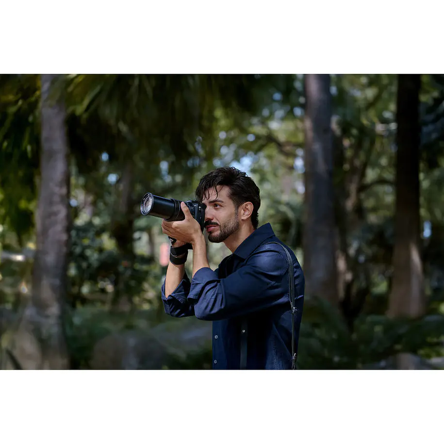 Sony RX10 V Cámara Digital Gran Lente Zoom Zeiss 24-600mm 12