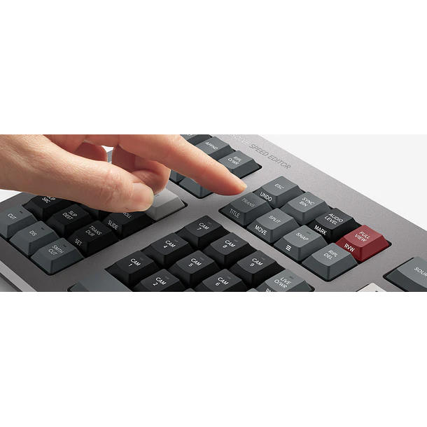 Blackmagic Design DaVinci Resolve Speed Editor Teclado de Edición Bluetooth con Dial de Búsqueda y Licencia DaVinci Resolve Studio DV/RES/BBPNLMLEKA 7