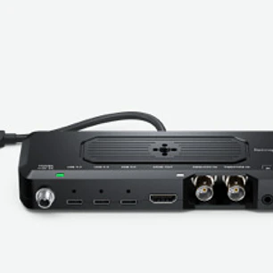 Blackmagic Design Camera ProDock Dock Profesional para iPhone 17 Pro con Genlock, Timecode y Salida HDMI CINTDOCKPRO