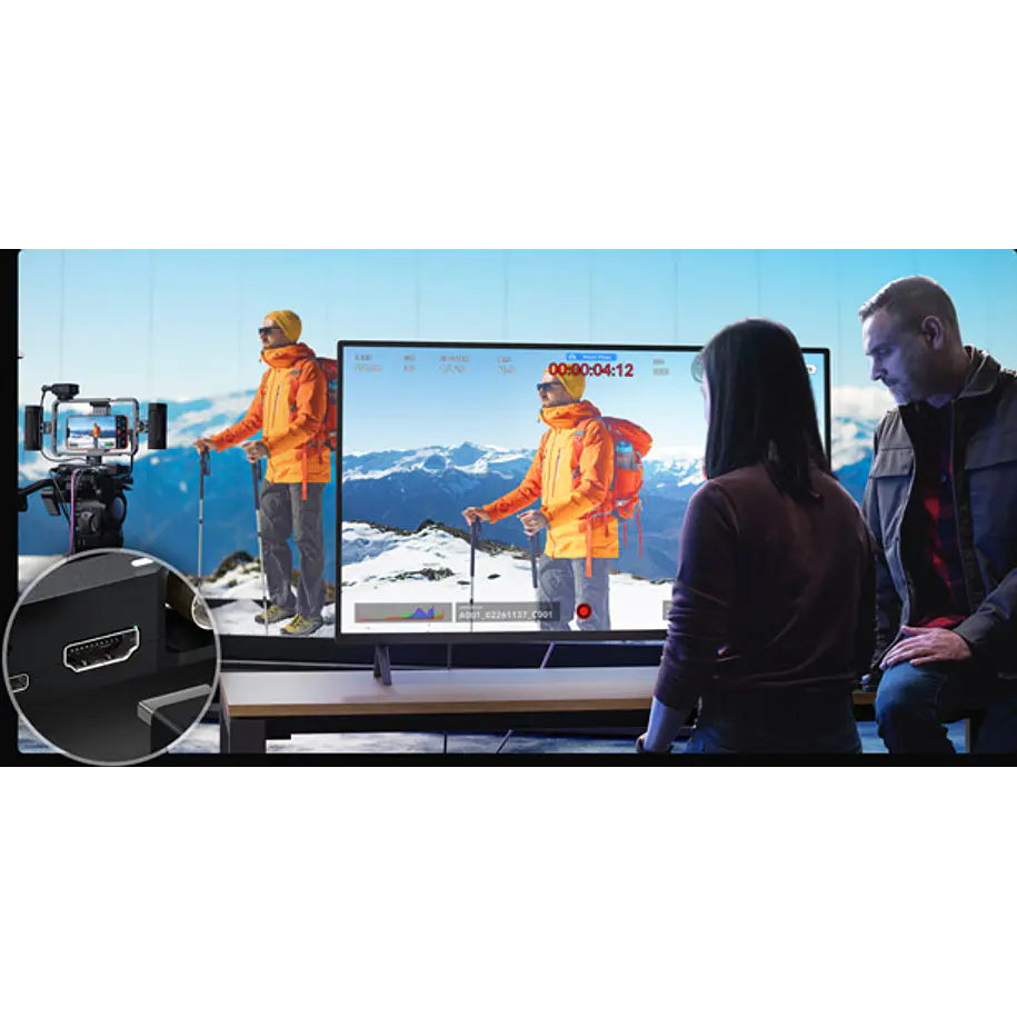Blackmagic Design Camera ProDock Dock Profesional para iPhone 17 Pro con Genlock, Timecode y Salida HDMI CINTDOCKPRO 6