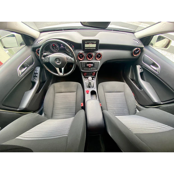 MERCEDES-BENZ CLASS A CDI ANO 2014 6