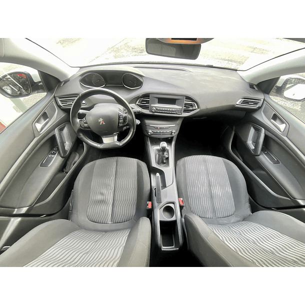 PEUGEOT 308 1.5 HDI 102 CV IVA DEDUTIVEL ANO 2020 3