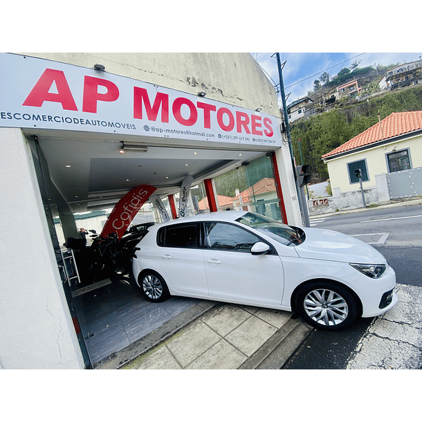 PEUGEOT 308 1.5 HDI 102 CV IVA DEDUTIVEL ANO 2020 6