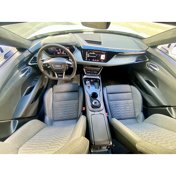 AUDI E-TRON GT QUATTRO MATRIX 476CV 100% ELETRICO ANO 2021  14