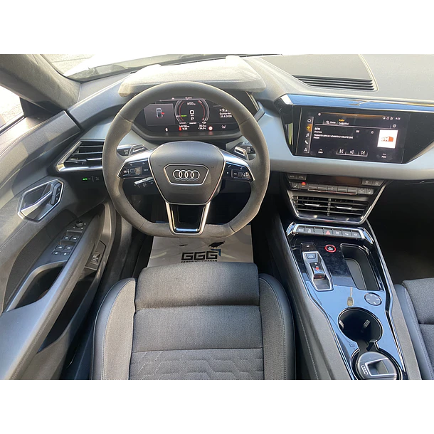 AUDI E-TRON GT QUATTRO MATRIX 476CV 100% ELETRICO ANO 2021  15