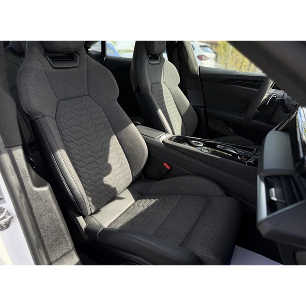 AUDI E-TRON GT QUATTRO MATRIX 476CV 100% ELETRICO ANO 2021  38