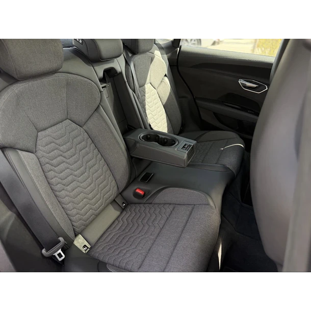 AUDI E-TRON GT QUATTRO MATRIX 476CV 100% ELETRICO ANO 2021  44