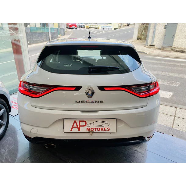 RENAULT MEGANE 1.5 DCI INTENSE LINE REGIONAL ANO 2017 5