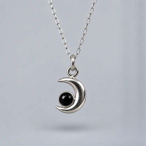 Colgante Luna con Ónix en Plata 925