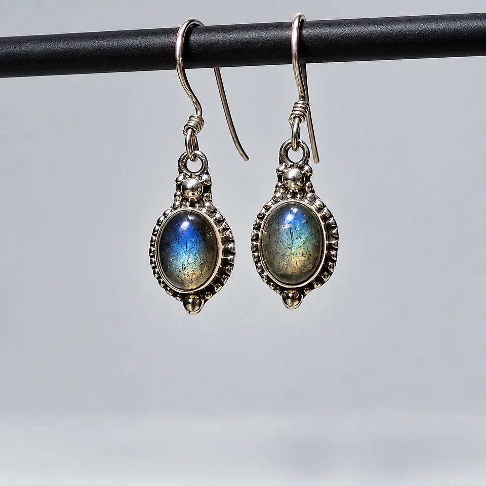 Aros Ovalados de Labradorita en Plata 925 1