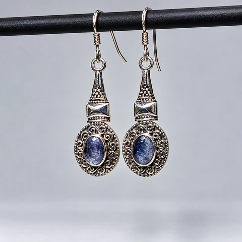 Aros Ovalados de Zafiro Azul en Plata 925