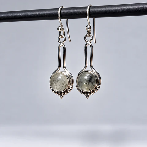 Aros Colgantes de Cuarzo Turmalinado en Plata 925