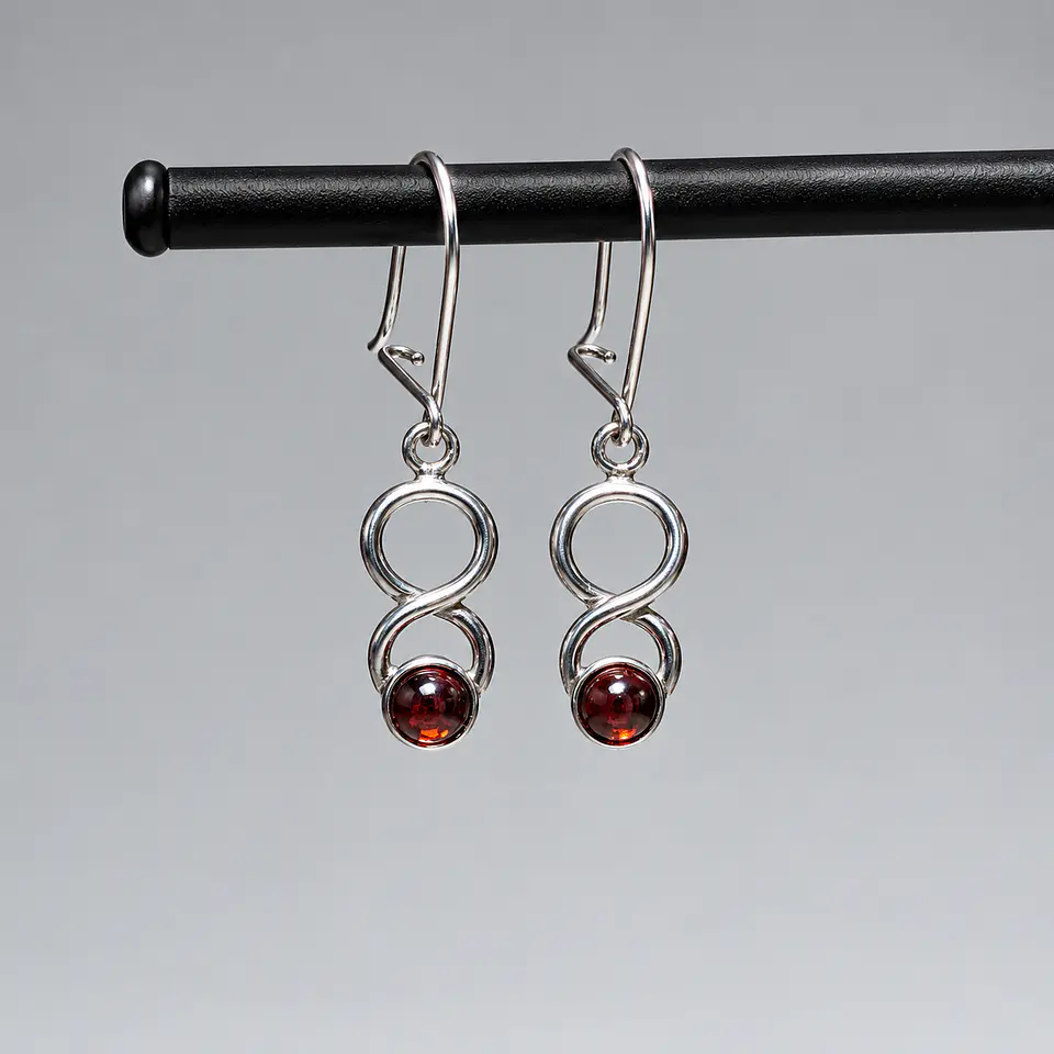 Aros Infinito con Granate en Plata 950 1