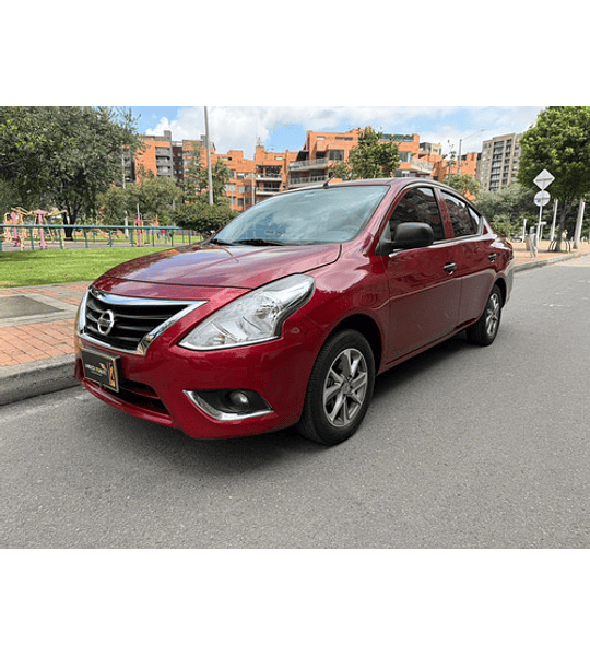Nissan Versa V-drive Connect 2023 Automático Impecable!