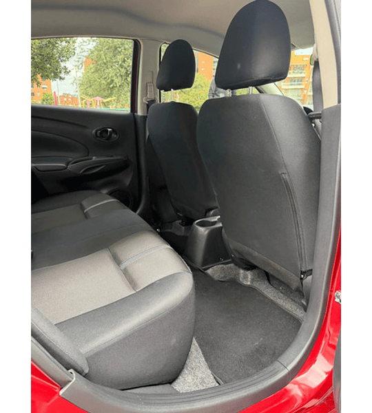 Nissan Versa V-drive Connect 2023 Automático Impecable!