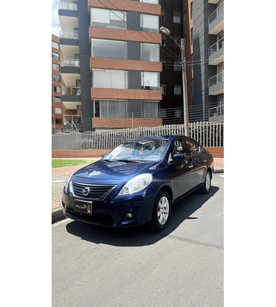 Nissan Versa 1.6 Advance
