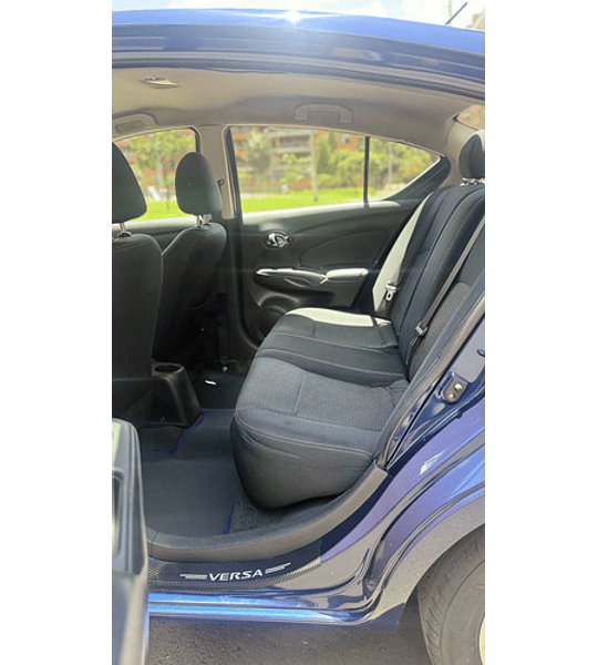 Nissan Versa 1.6 Advance