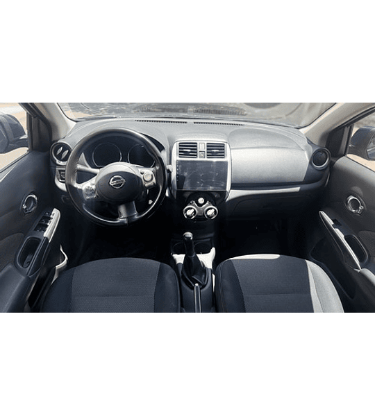 Nissan Versa 1.6 Advance