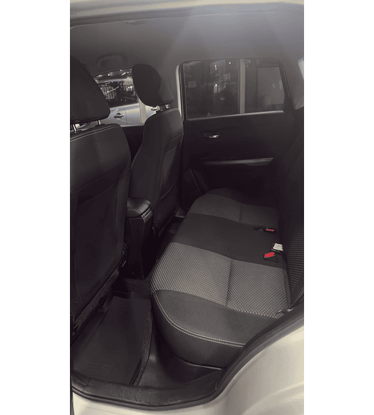 SUZUKI VITARA LIVE 2023